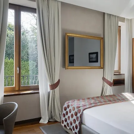 Hotell Lario Mandello