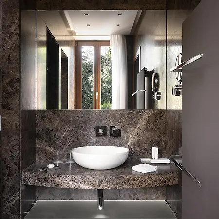 Hotell Lario Mandello
