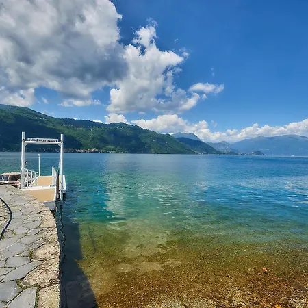 Lario Mandello